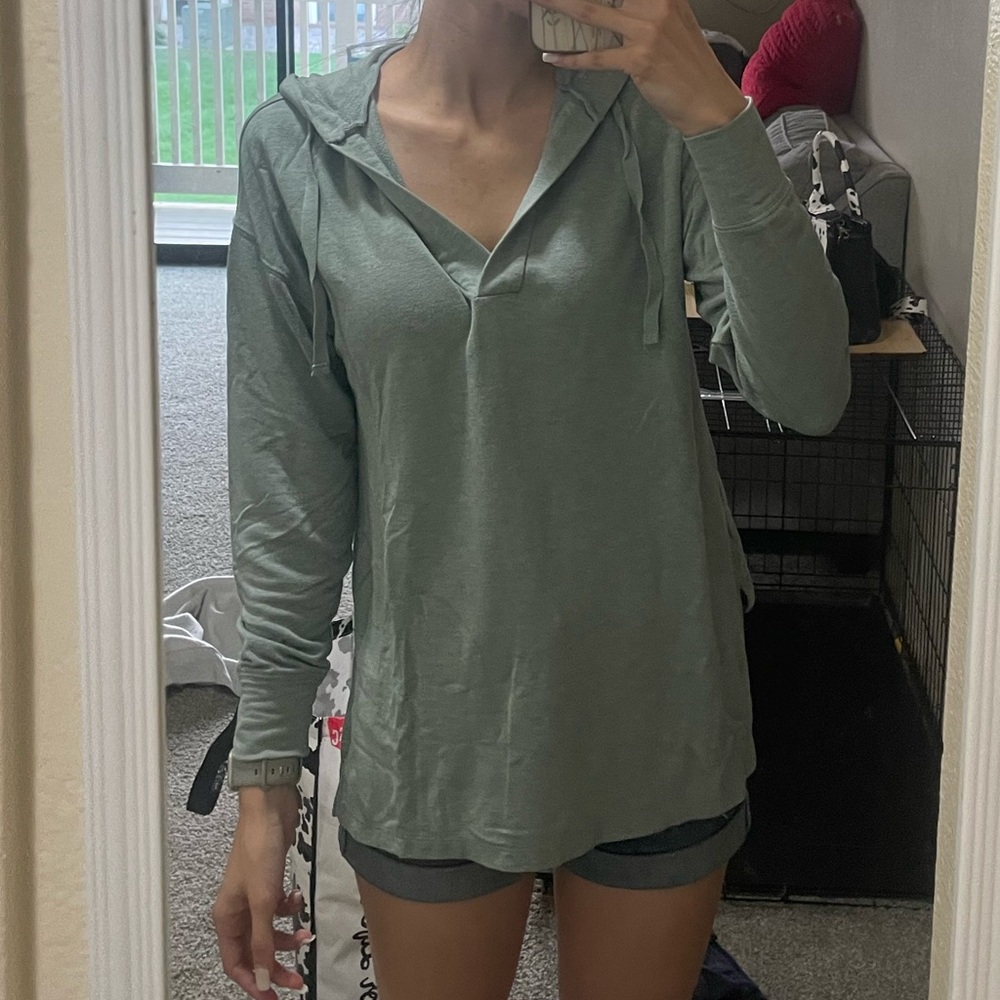 LOFT Green Long Sleeve Shirt